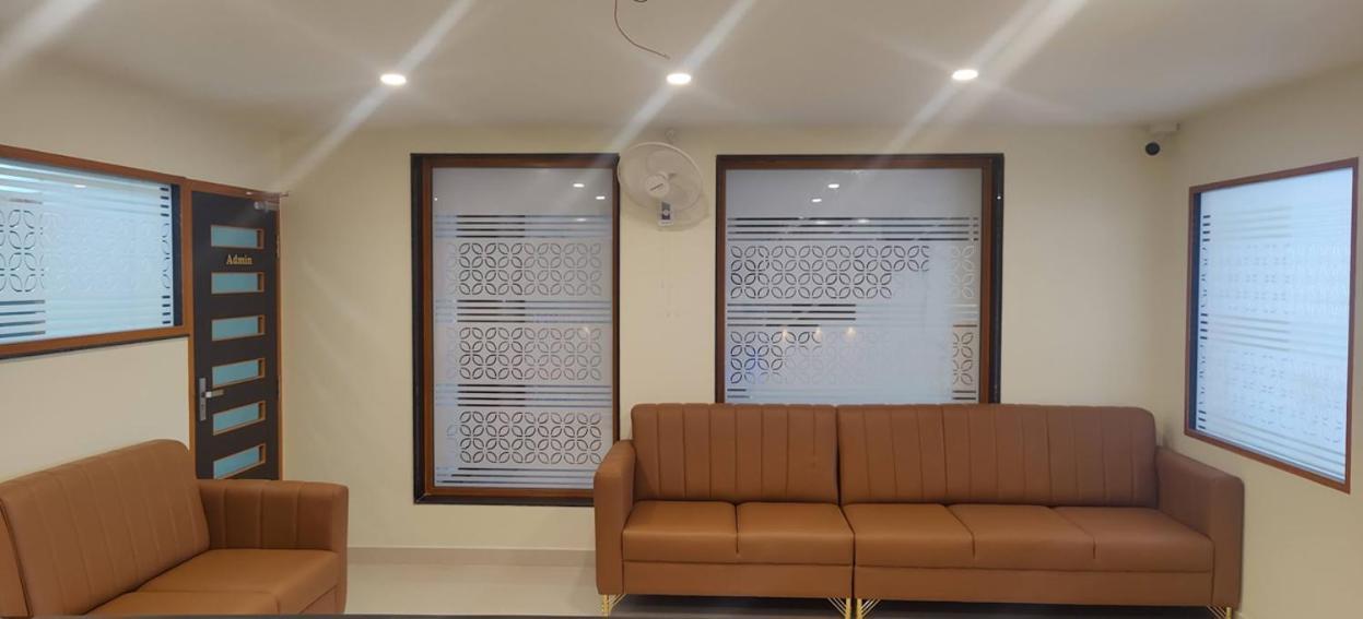 Nandhavanam A Business Class Residency Chennai Dış mekan fotoğraf