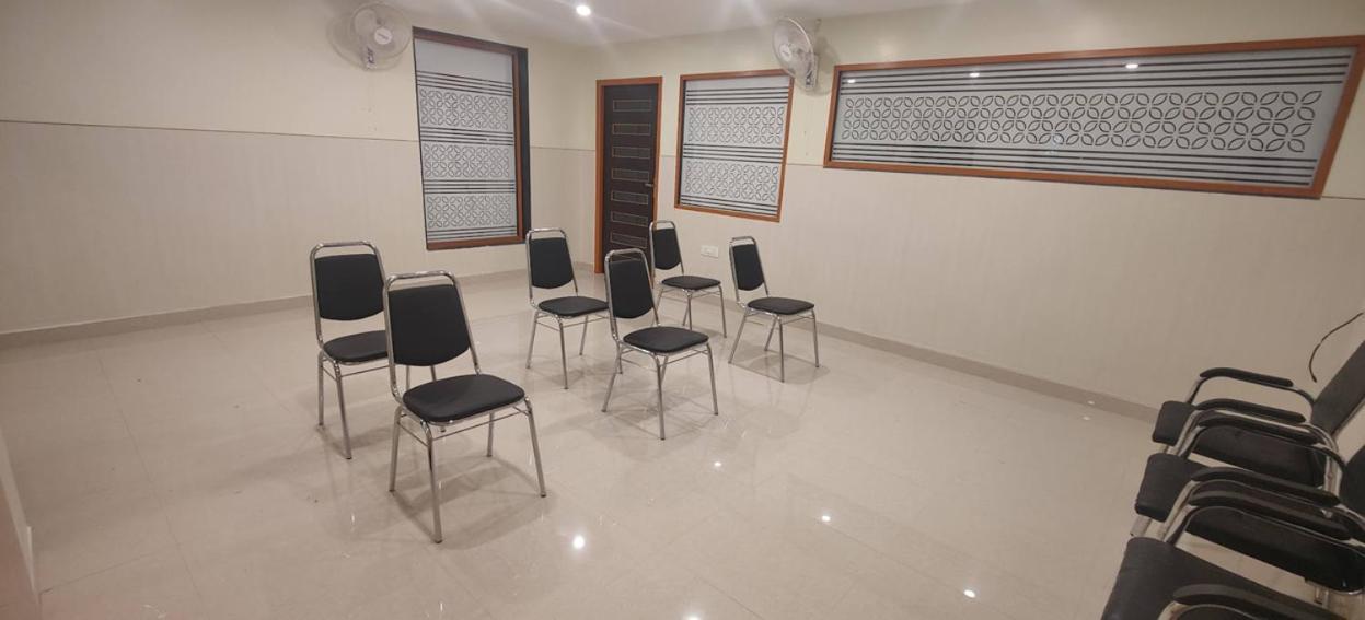 Nandhavanam A Business Class Residency Chennai Dış mekan fotoğraf