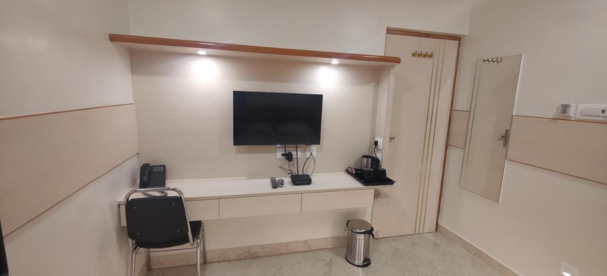Nandhavanam A Business Class Residency Chennai Dış mekan fotoğraf